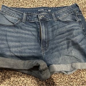 Old navy jean shorts (2)